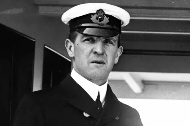 147 лет со дня рождения Уильяма Мэрдока – первого помощника капитана «Титаника»